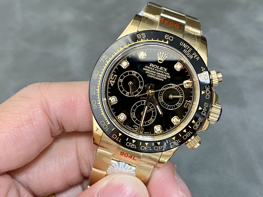 Rolex-CosmographDaytona 116515 Black Dial with Yellow Gold