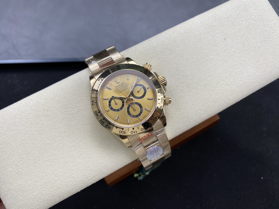 Rolex-CosmographDaytona126508-with-yellow-gold